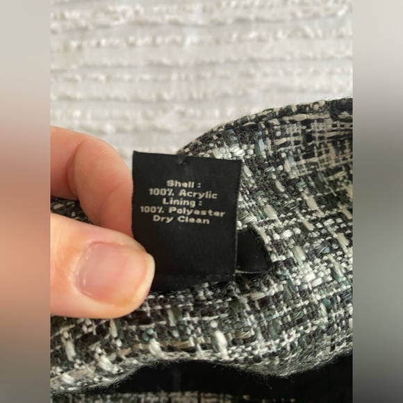 Ann Taylor Black and White Tweed Pencil Midi Skirt Size 2 - Picture 9 of 11